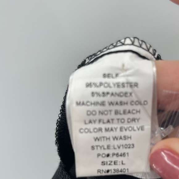 NWT L Love Paperbag Waist High Waist Black Cropped Pants Size Large - Picture 8 of 8